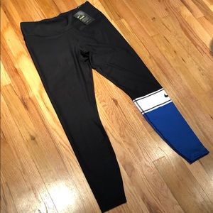 Nike Womens Tights Large